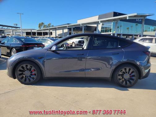 2021 Tesla Model Y Performance Dual Motor All-Wheel Drive