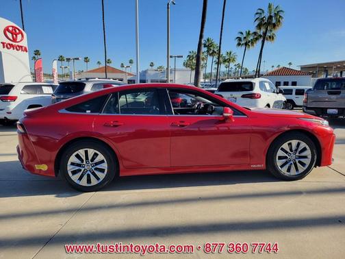 2021 Toyota Mirai Base