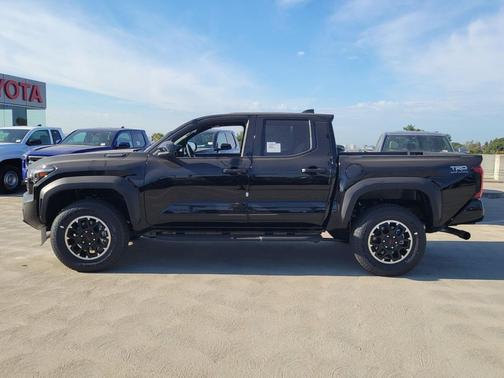 2025 Toyota Tacoma TRD Off Road
