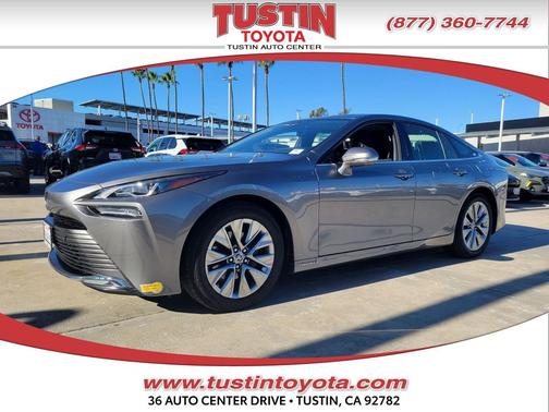 2022 Toyota Mirai Base