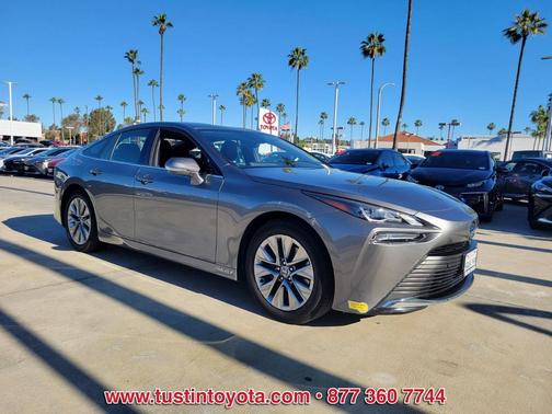 2022 Toyota Mirai Base
