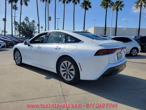 Oxygen White 2023 Toyota Mirai Base