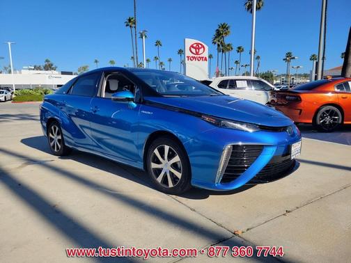 2019 Toyota Mirai Base