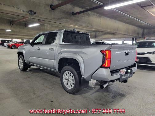 2025 Toyota Tacoma SR5