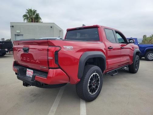 2025 Toyota Tacoma TRD Off Road