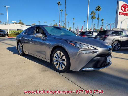 2022 Toyota Mirai Base