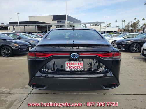 2022 Toyota Mirai Base