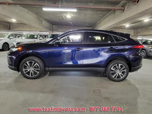 2023 Toyota Venza LE