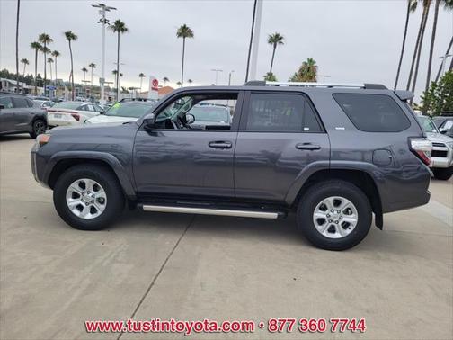 2023 Toyota 4Runner SR5