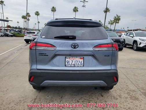 2024 Toyota Corolla Cross XLE