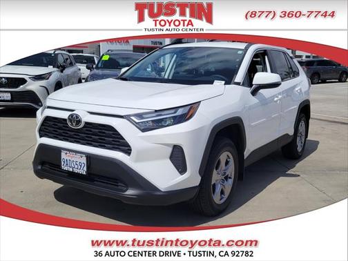 2022 Toyota RAV4 XLE