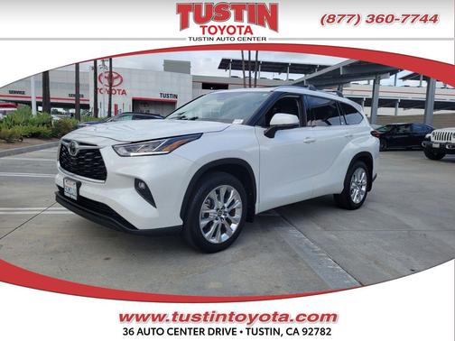 Wind Chill Pearl 2023 Toyota Highlander Limited