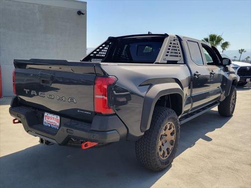 2025 Toyota Tacoma Hybrid Trailhunter