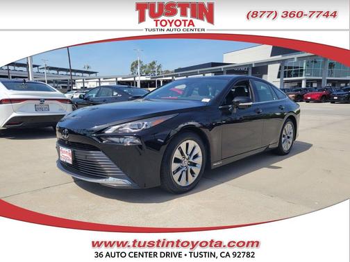 2023 Toyota Mirai Base