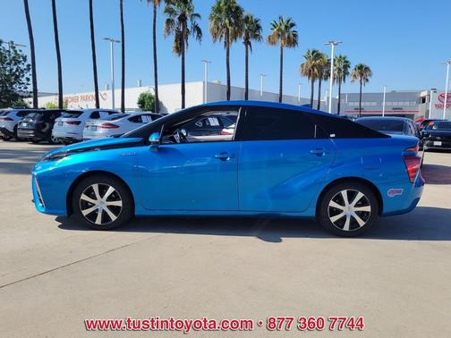 2019 Toyota Mirai Base