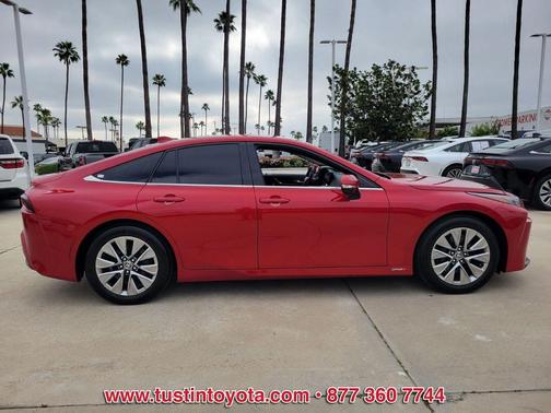 2025 Toyota Mirai Base