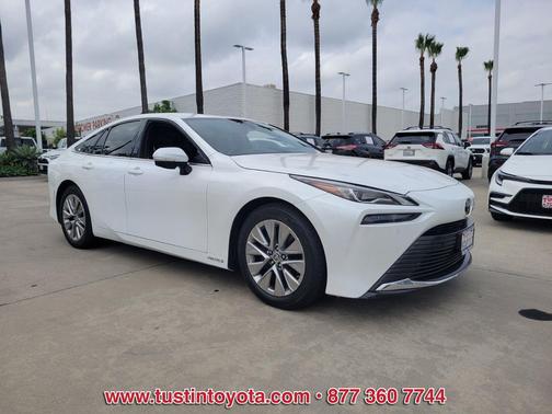 Oxygen White 2023 Toyota Mirai Base