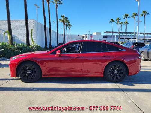 2022 Toyota Mirai Base