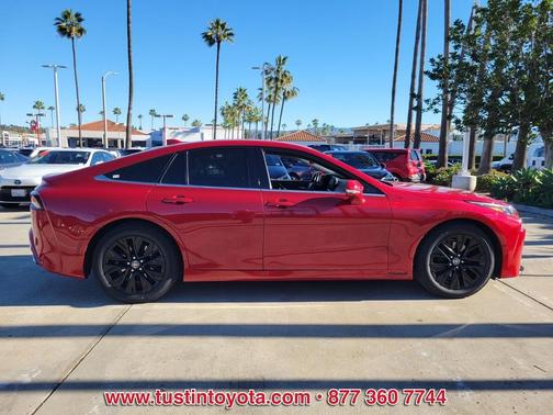 2022 Toyota Mirai Base