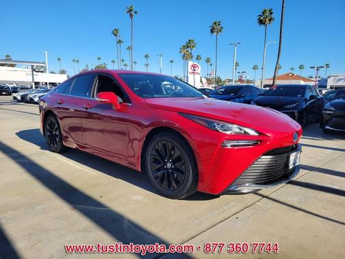 2022 Toyota Mirai Base