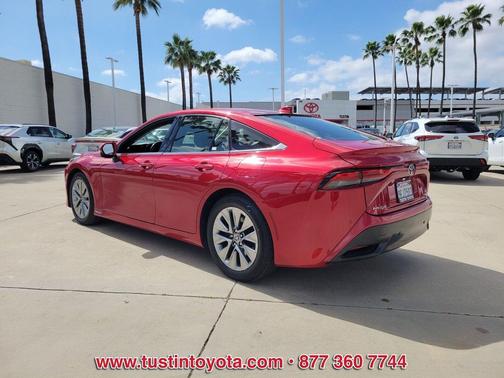 2023 Toyota Mirai Base