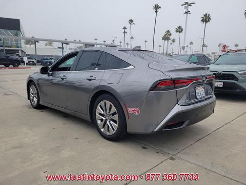 2023 Toyota Mirai Base