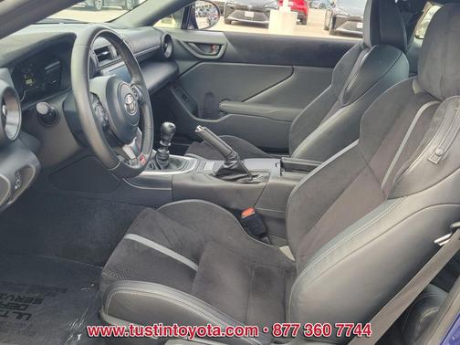 2024 Toyota GR86 Premium