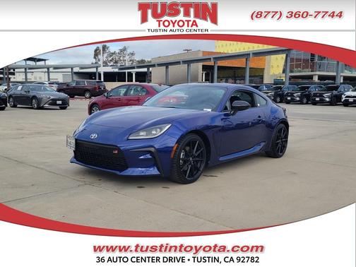 2024 Toyota GR86 Premium