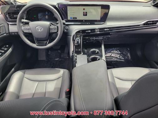 2023 Toyota Mirai Base