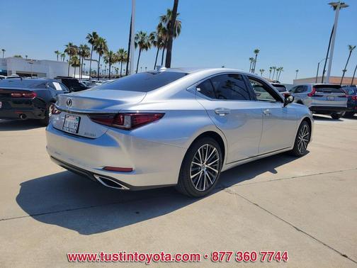 Iridium 2024 Lexus ES 350 Base