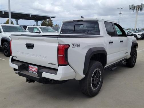 2025 Toyota Tacoma TRD Off Road