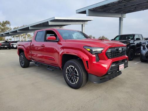 2025 Toyota Tacoma TRD Sport