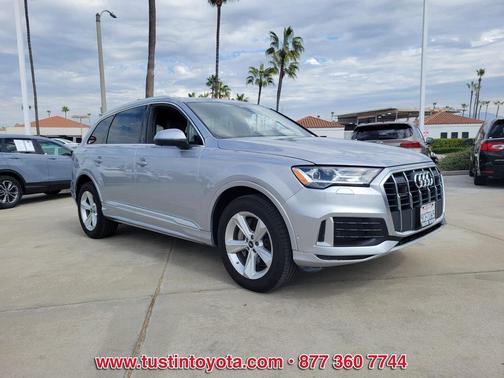 2022 Audi Q7 45 Premium Plus