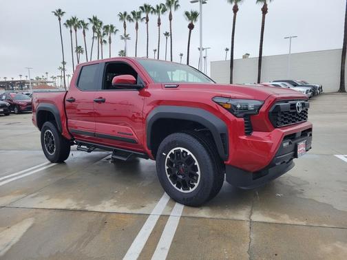 2025 Toyota Tacoma TRD Off Road