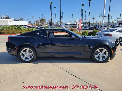 Black 2019 Chevrolet Camaro 1LT