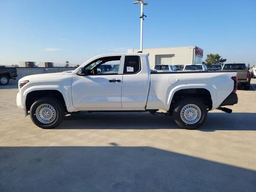 2025 Toyota Tacoma SR