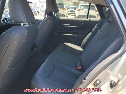 2021 Toyota Mirai Base
