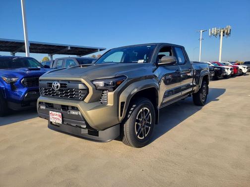 2025 Toyota Tacoma TRD Sport