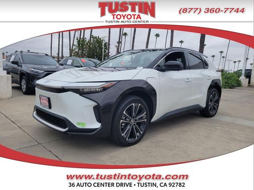 Wind Chill Pearl w/Black Roof 2023 Toyota bZ4X Limited