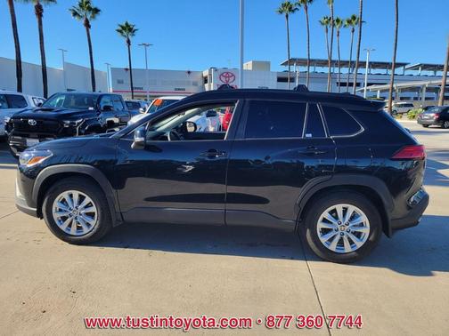 2024 Toyota Corolla Cross LE