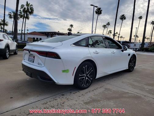 2023 Toyota Mirai Base