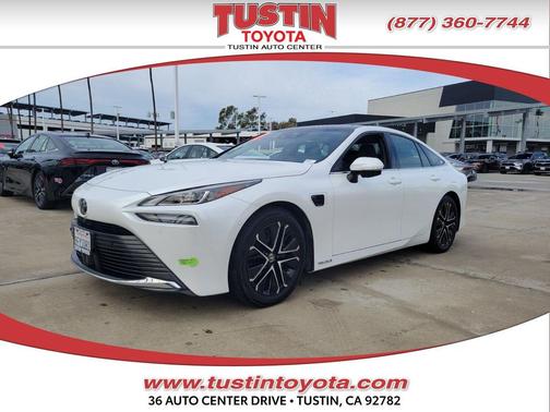 2023 Toyota Mirai Base