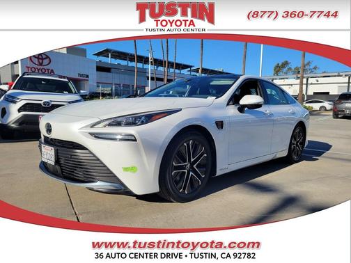 2023 Toyota Mirai Base