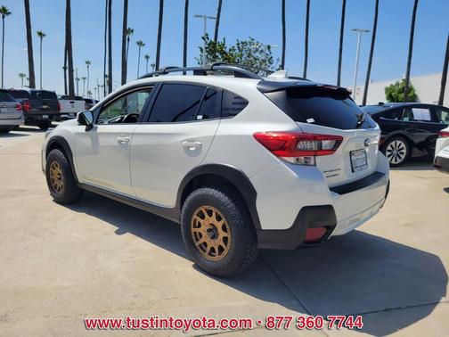 Crystal White Pearl 2021 Subaru Crosstrek Premium