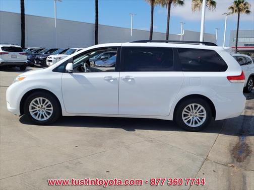 2014 Toyota Sienna XLE