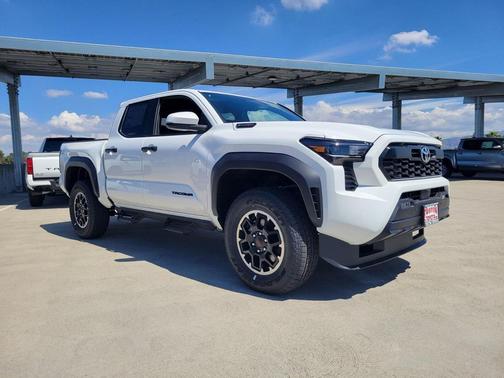 2025 Toyota Tacoma TRD Off Road