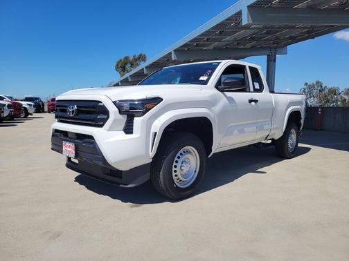2025 Toyota Tacoma SR