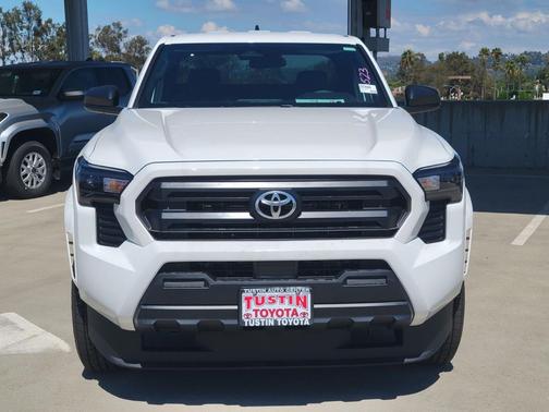 2025 Toyota Tacoma SR