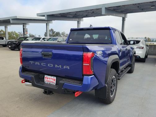 2025 Toyota Tacoma TRD Off-Road