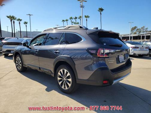 2023 Subaru Outback Touring